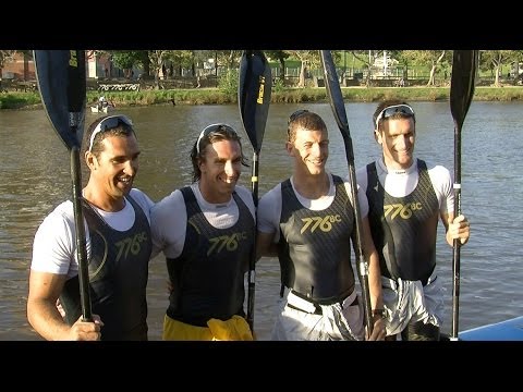 Race-Off Rowing (M4) vs Kayaking (K4) - Melbourne, Australia