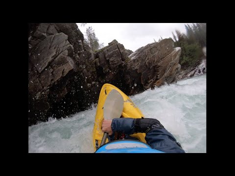 Stuck in an Undercut on the Amot Gorge (#23 Carnage for All 2019)