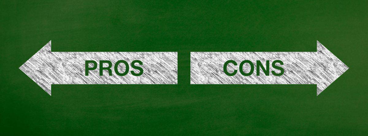 Graphic weighing up pros and cons of wetsuits or drysuits