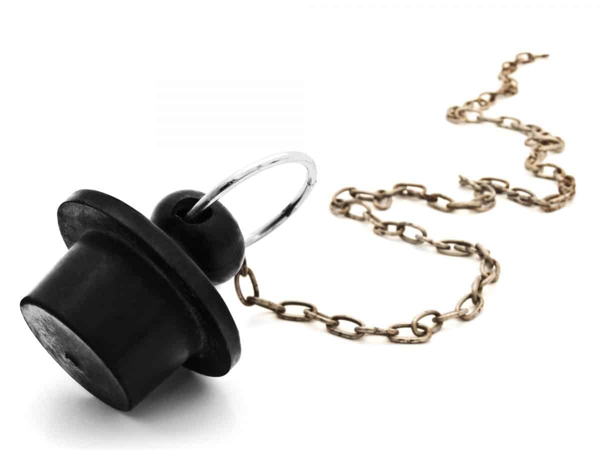 Bath tub plug with gold chain
