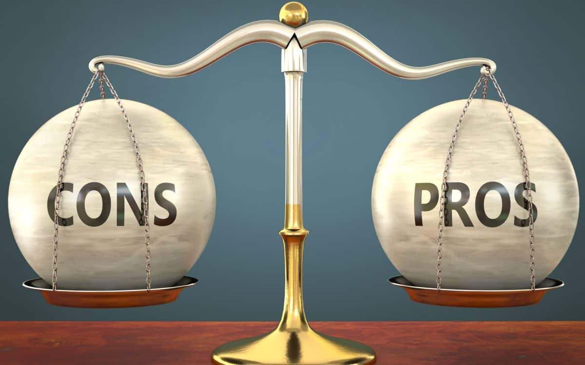 set of balance scale to demonstrate inflatable-vs-hard-kayak