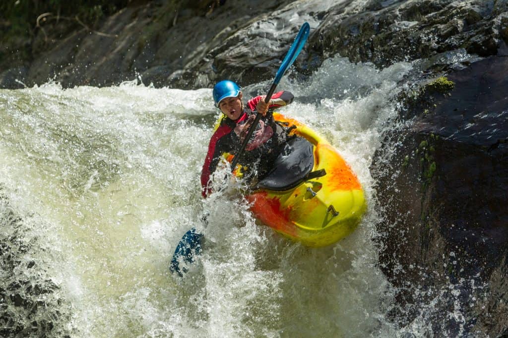 Waterfall Kayak Jump - Kayaking is so much fun