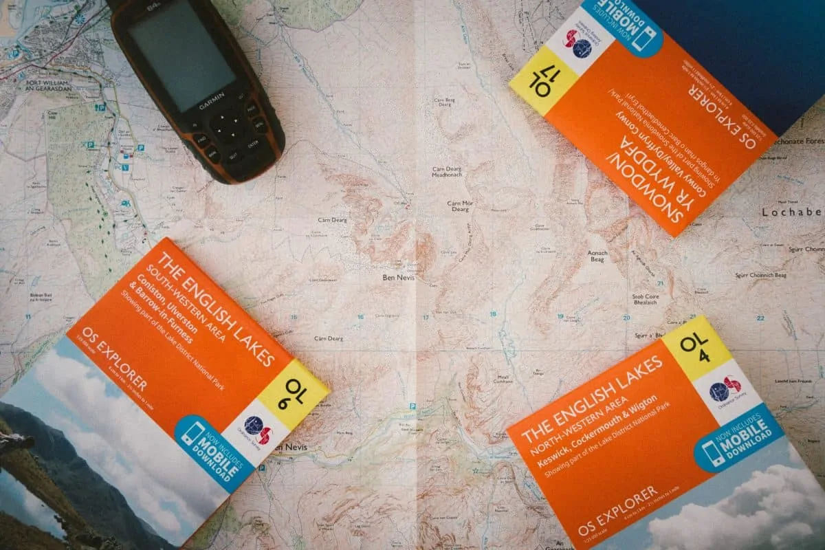 GPS and selection of paper maps
