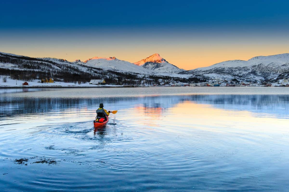 Kayaking in winter waters when the temperatures begint o drop
